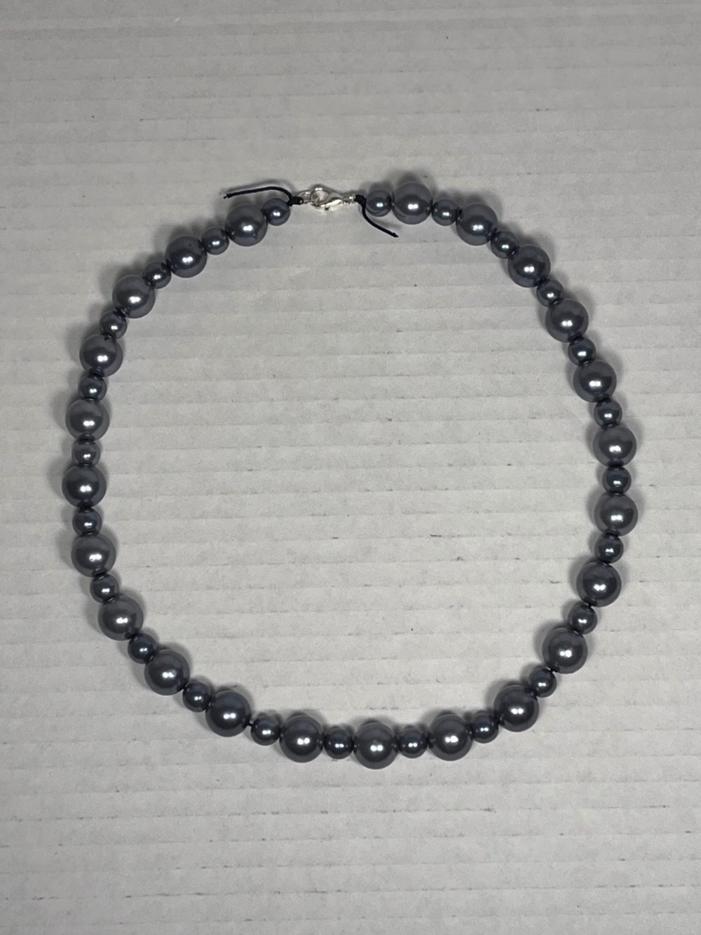 8 & 10mm Gray Faux Pearl Bead Necklace ~18.75 inches